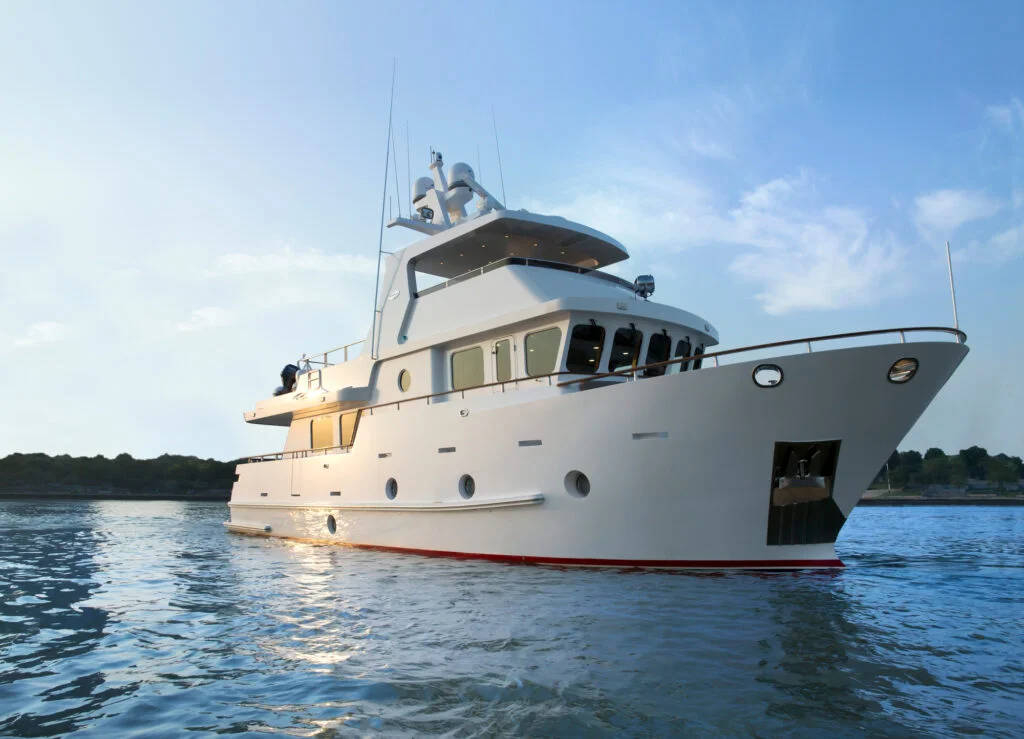 Bering-Yachts-hero